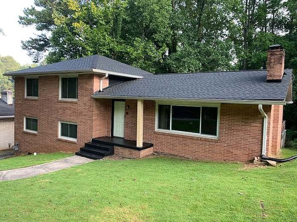 1739 Detroit Ct NW