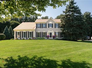 65 Edenfield Rd, Penfield, NY 14526