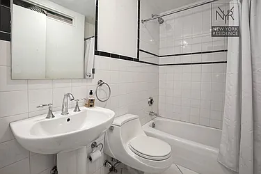 Rented by New York Residence