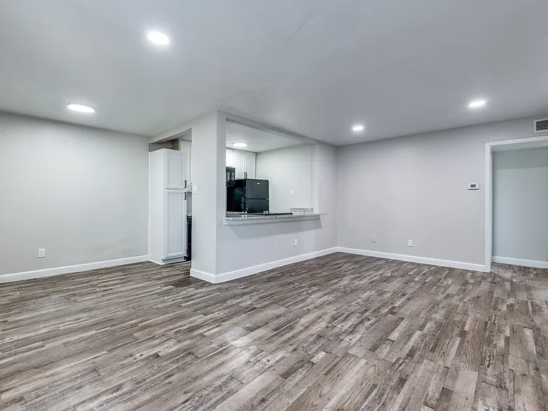 Villa La Paz Apartments — Photo 3