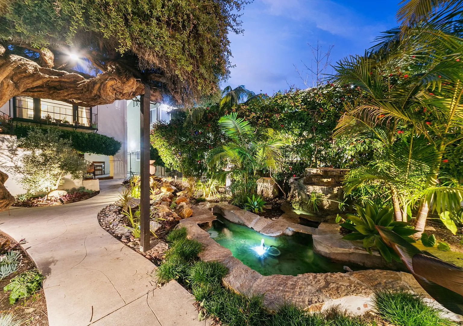 2055 E. 3rd St , Long Beach, CA, 90814 — Photo 2