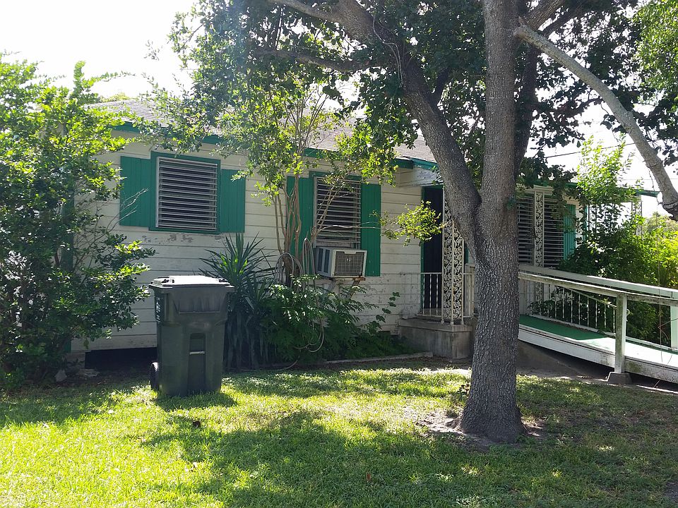1st image of 4462 Naples St