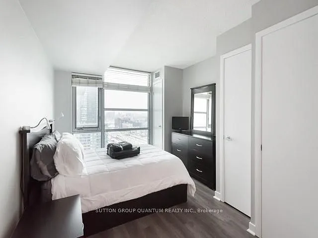 81 Navy Wharf Ct #3009 — Photo 17