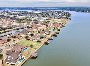 1610 Catalina Bay Ct, Granbury, TX 76048