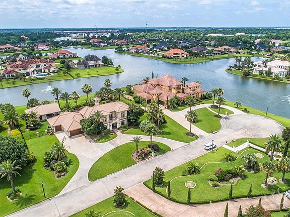 5th image of 24811 Mills Lake Ct