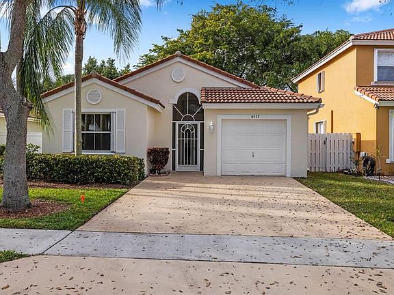 3rd image of 6777 Green Island Cir