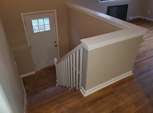 2871 Linwood Rd, Akron, OH 44312