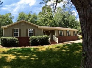 3037 Summerlake Dr, Gainesville, GA 30506