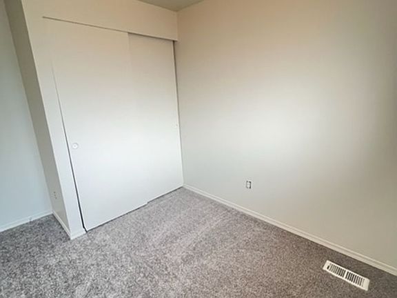 3rd image of 17627 29th Ave NE