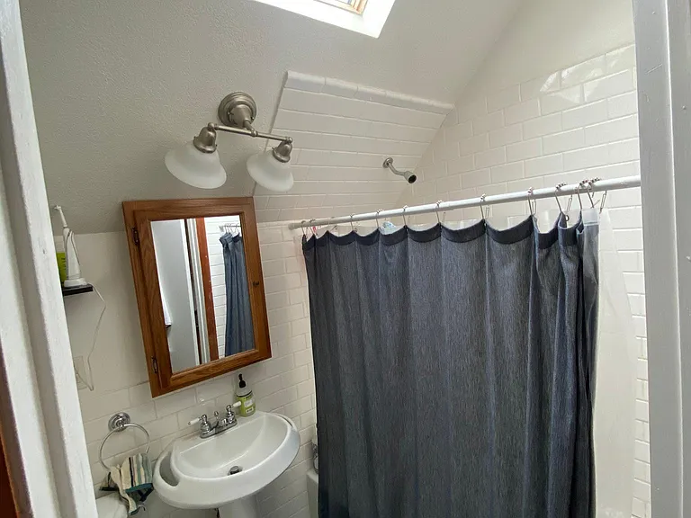 3237 Dupont Ave S #2 — Photo 12