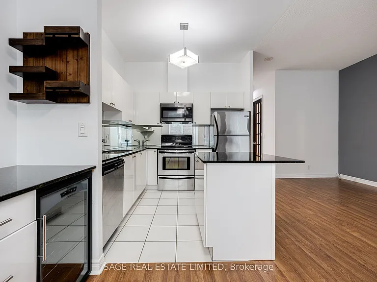 212 Eglinton Ave E #205 — Photo 11