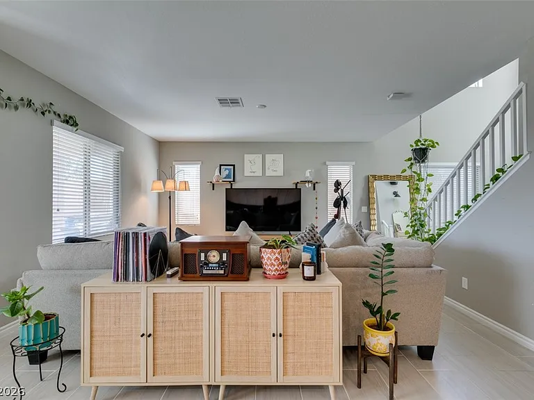 8160 Skye Desert Dr — Photo 9