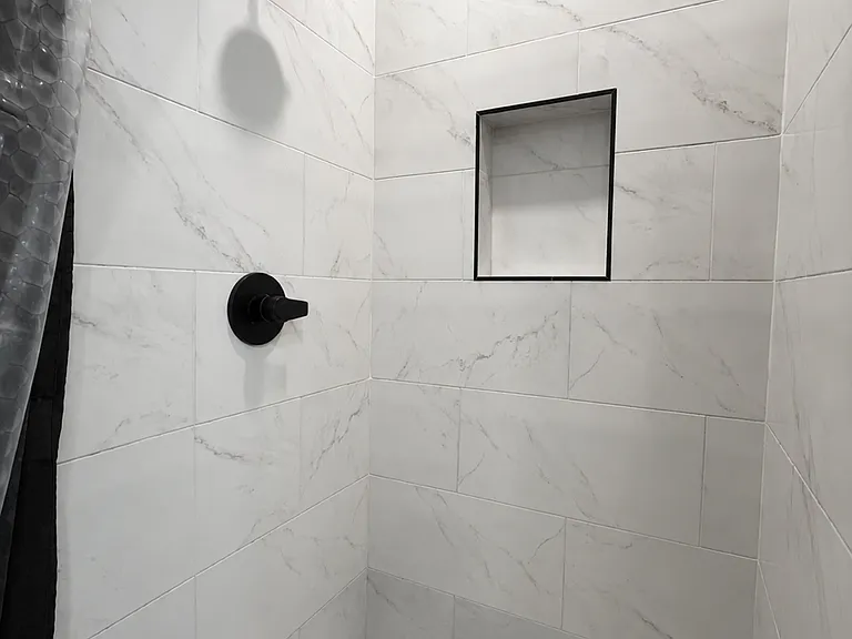 727 Cove Pl — Photo 24