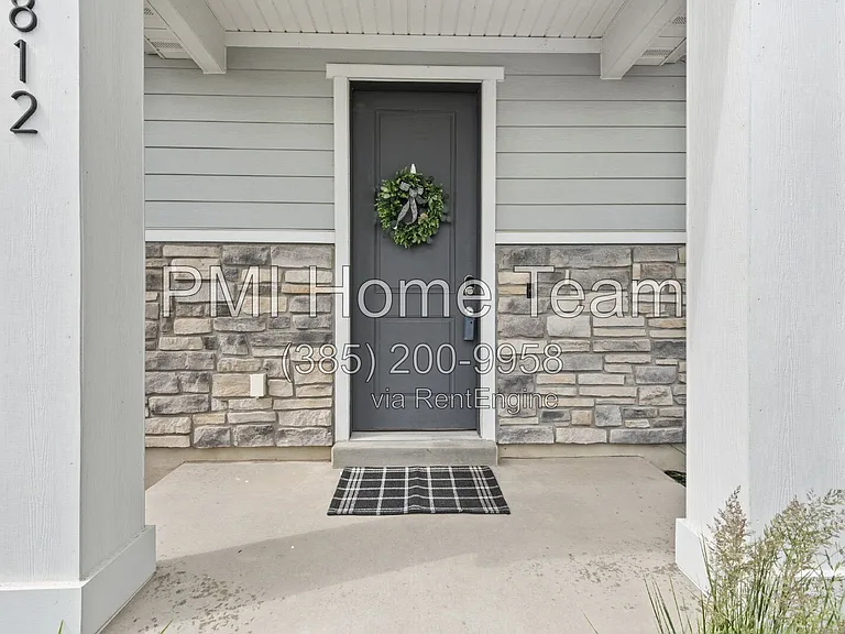 1812 W Parkview Dr — Photo 4