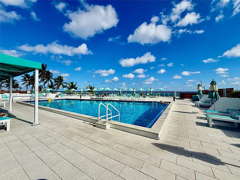 3140 S Ocean Dr #512 — Photo 68