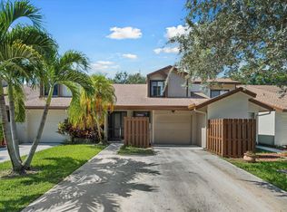 22505 Thousand Pines Ln, Boca Raton, FL 33428