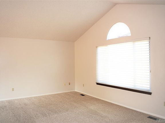 4th image of 6283 Yank Ct