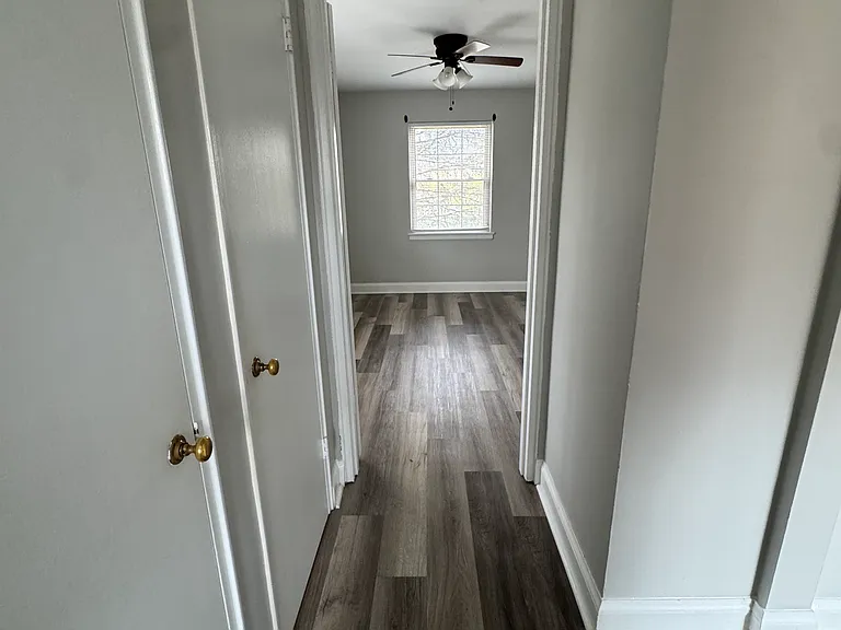 2464 Grinstead Dr #1 — Photo 18