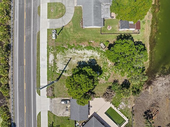 4th image of 6204 Emerson Avenue