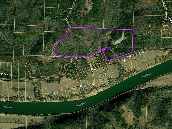 2nd image of 1944 Dwelle Rd