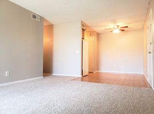 404 S 2nd St APT 20, Yukon, OK 73099