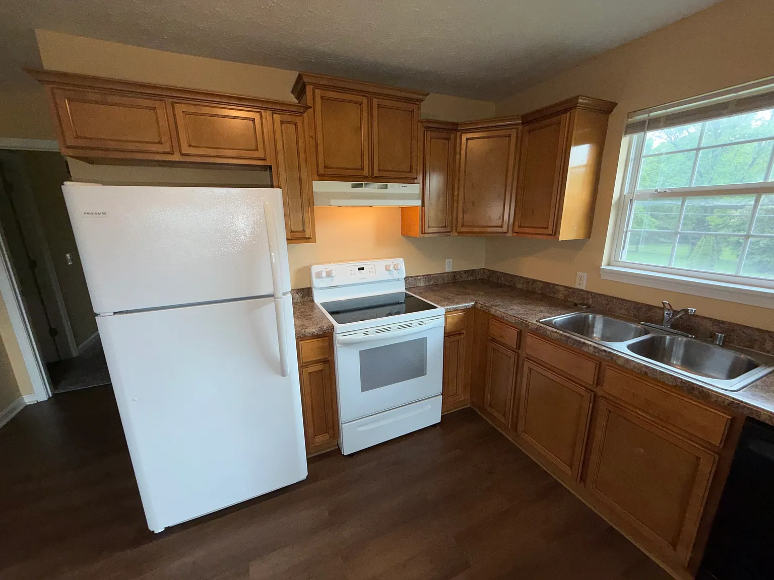 Springfield Rd, Elizabethtown — Photo 4