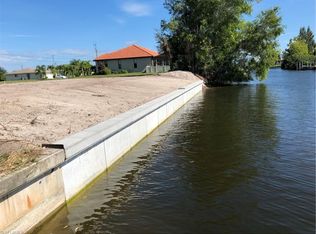 2720 SW 25th St, Cape Coral, FL 33914
