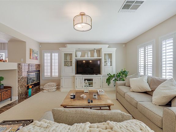 4th image of 11621 Aruba Beach Ave