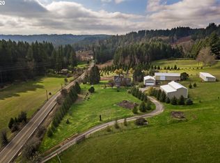 18833 S Henrici Rd, Oregon City, OR 97045