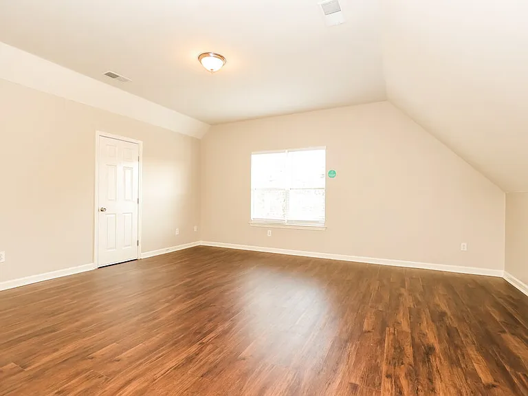398 Roxie Ct — Photo 9