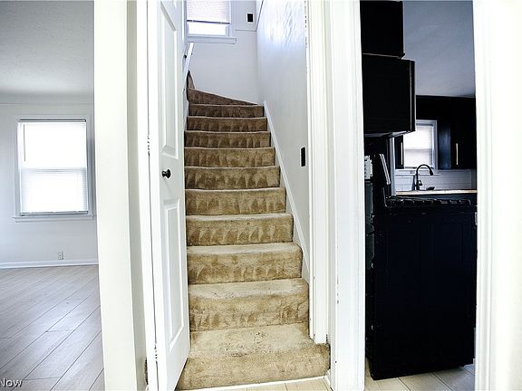 5th image of 13410 Hathaway Rd