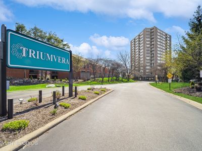 3925 Triumvera Dr #A9g, Glenview, IL, 60025