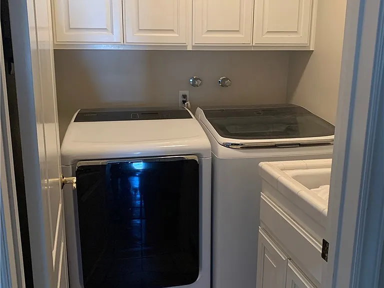 1007 Lilienthal Ln — Photo 30