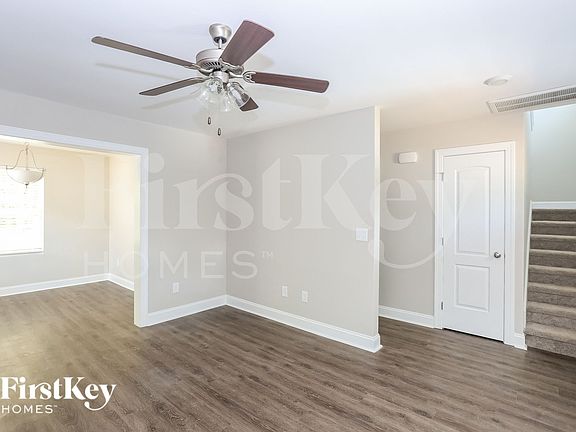 5th image of 2031 Samantha Dr