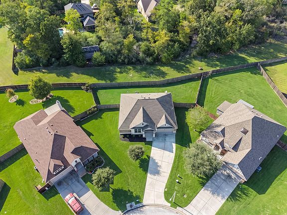 3rd image of 128 Red Deer Way