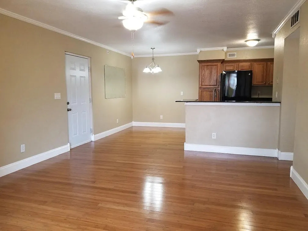 1 bed, 673 sqft, $1,350 — Photo 4