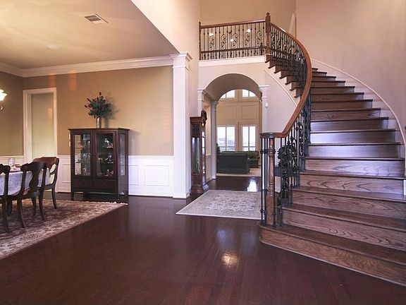2nd image of 3972 Pebble Brook Dr