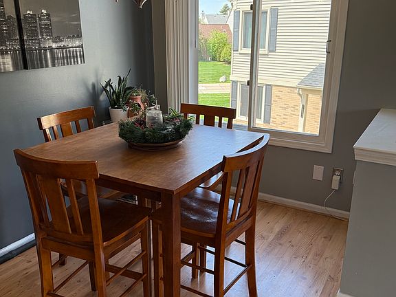 5th image of 44621 Georgia Ct