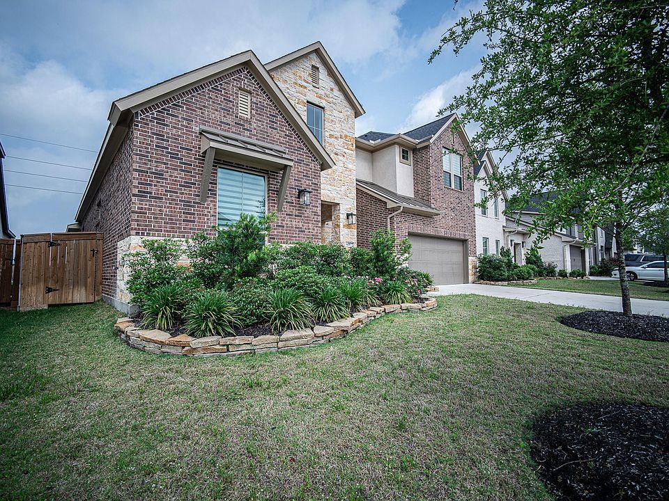 1st image of 14207 Garibaldi Dr