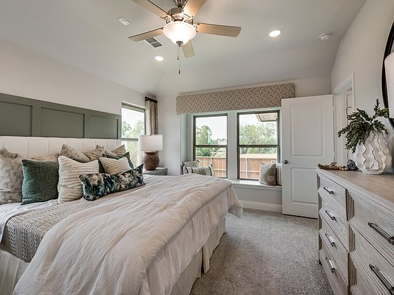 6012530__1653118985355_171townparkavenue-014