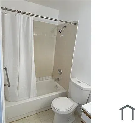 1071 Adams Ave #1071I — Photo 10