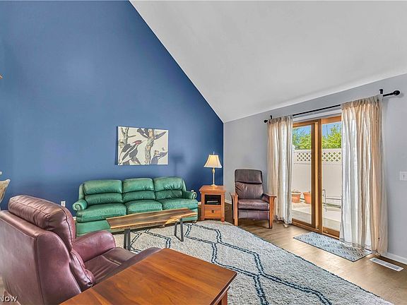 5th image of 363 Northcoast Point Dr