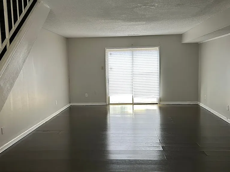 3744 Cambridge Station Dr #3744 — Photo 2