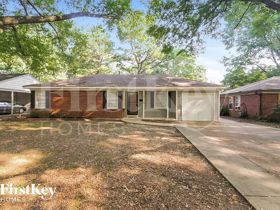 4490 Helene Rd