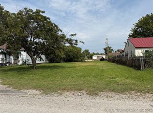 1708 W 2nd St, Bartlesville, OK 74003