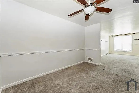 7900 Saint Claire Ln — Photo 8