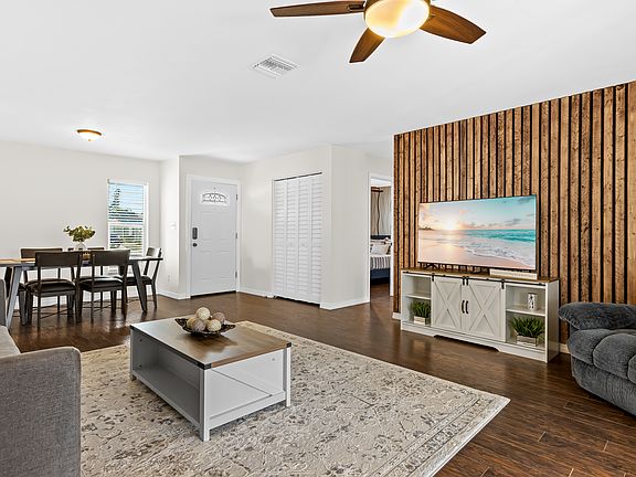 3rd image of 6728 Mauna Loa Blvd