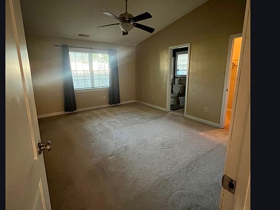 2nd image of 1425 Drumheller Dr