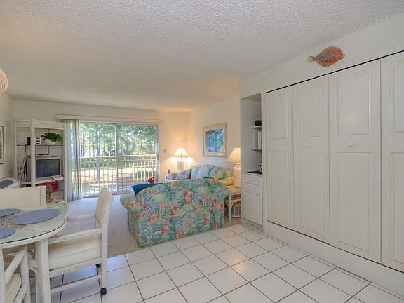 4th image of 2 Braddock Bluff Dr Unit 1711