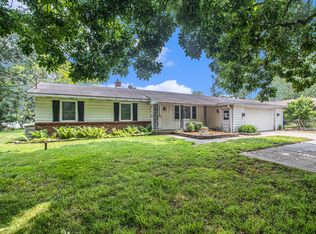 14732 144th Ave, Spring Lake, MI 49456